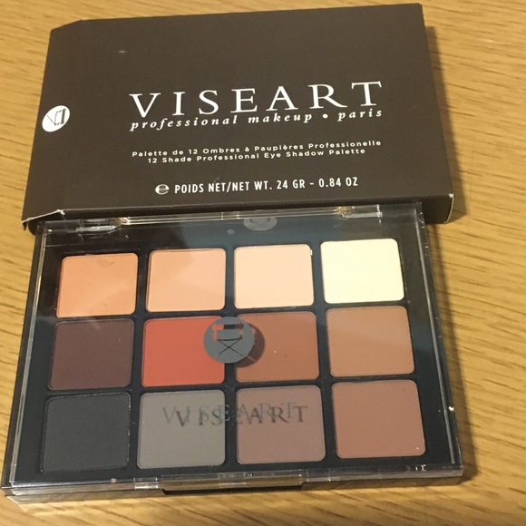VISEART - Neutral Mattes 01 Eyeshadow Palette - Picture 8 of 10